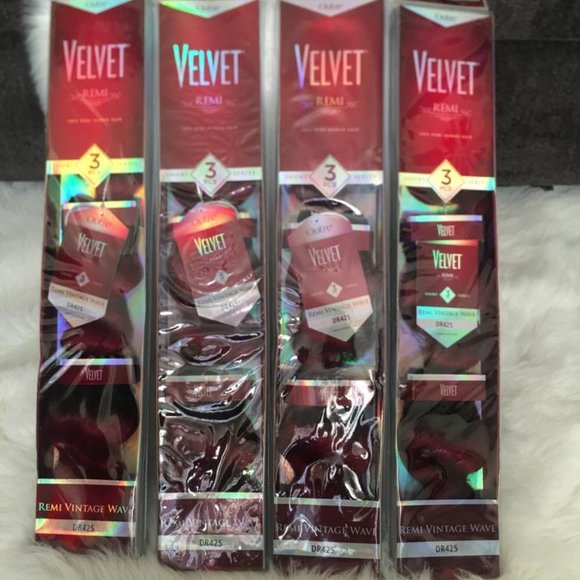 Red velvet weave - Picture 1 of 1